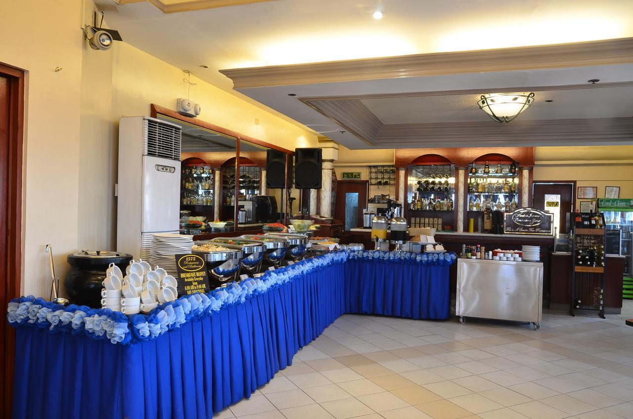 Fernandina 88 Suites Hotel Кесон Сити Екстериор снимка