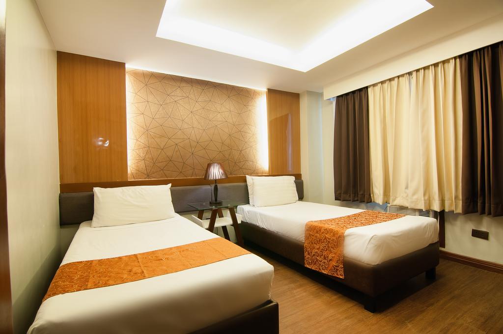 Fernandina 88 Suites Hotel Кесон Сити Екстериор снимка